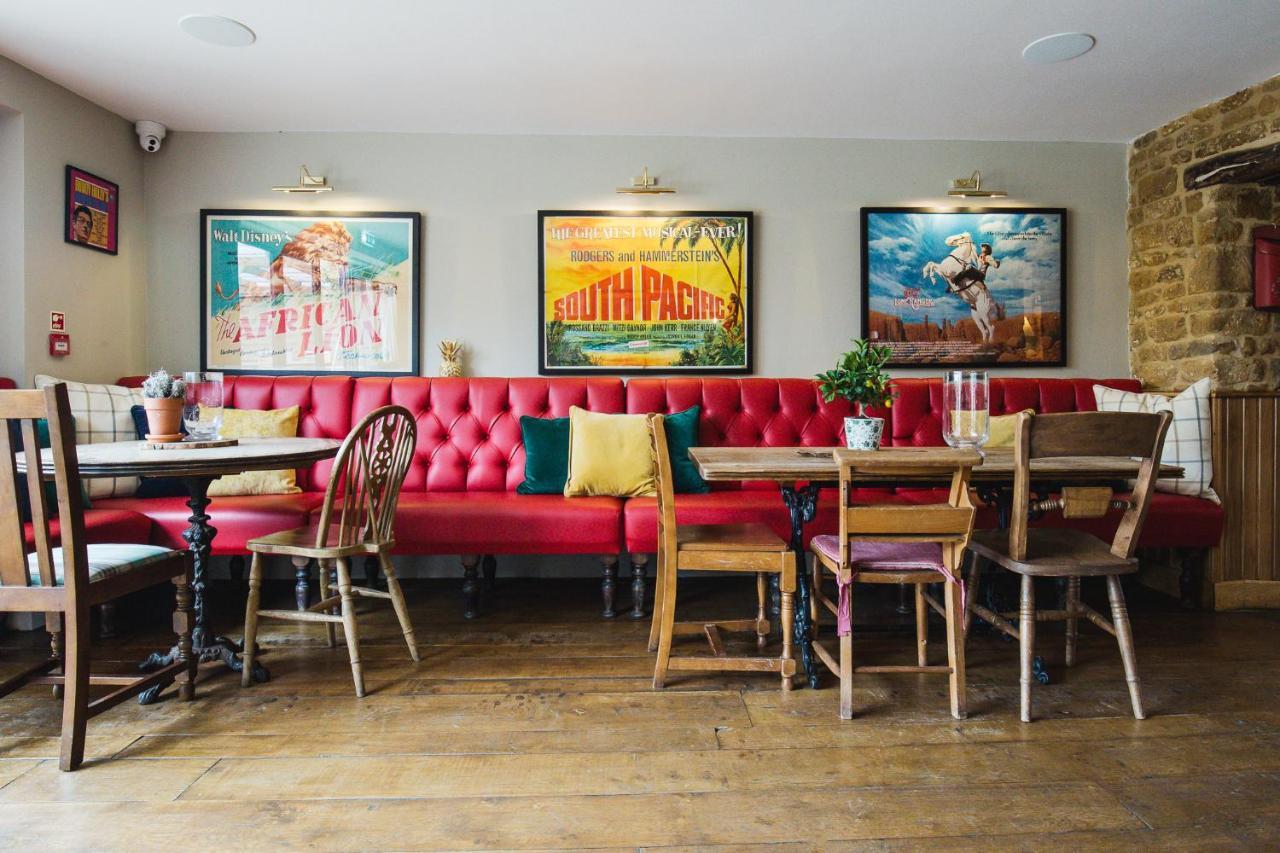 The George Inn Barford St Michael Exteriör bild The interior of the restaurant