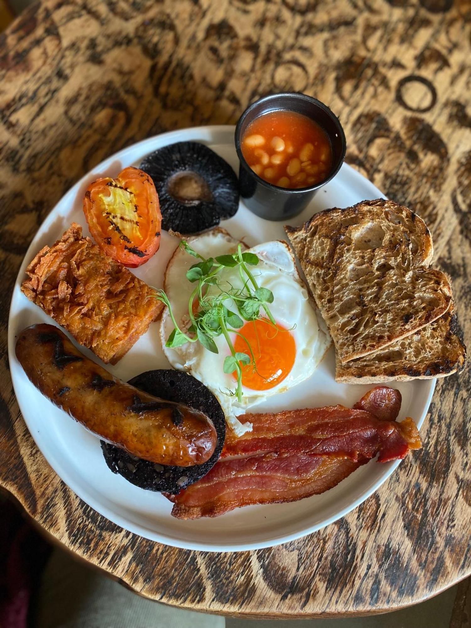 The George Inn Barford St Michael Exteriör bild English breakfast