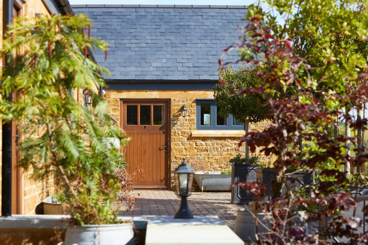 The George Inn Barford St Michael Exteriör bild The stable courtyard